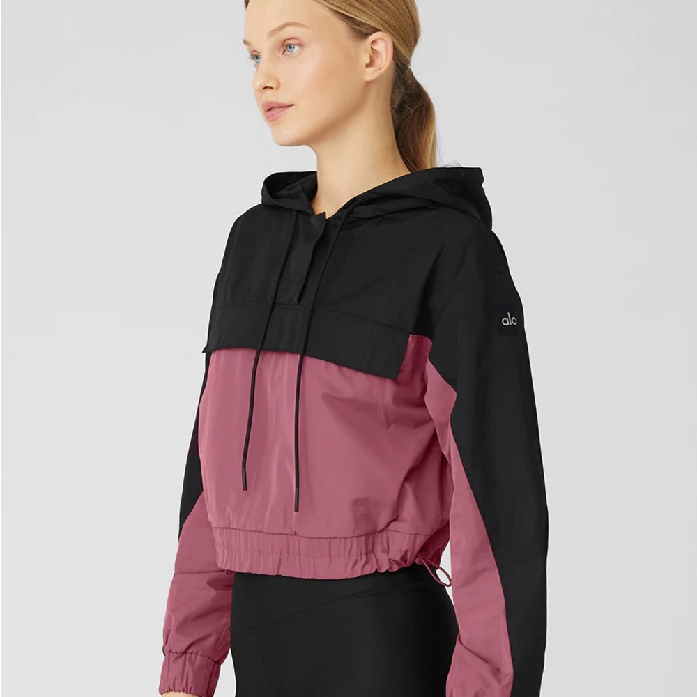 New ALO Anorak hoodie in mars clay size small